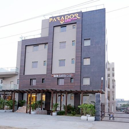 Hotel Parador Agra Ngoại thất bức ảnh