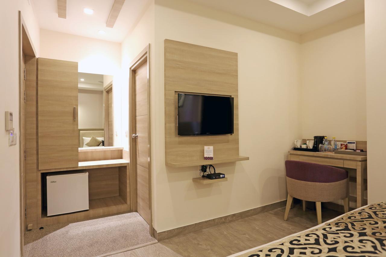 Hotel Parador Agra Ngoại thất bức ảnh